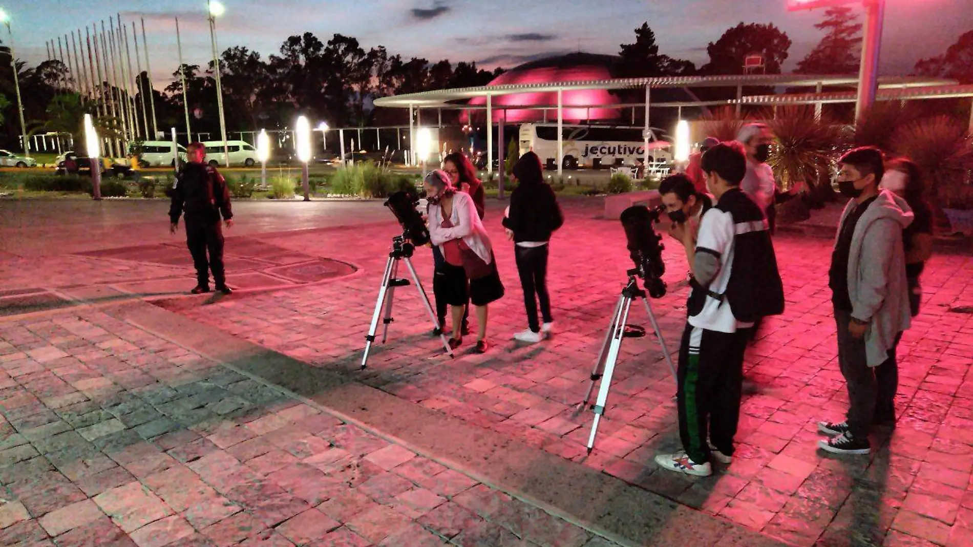 El Planetario de Puebla te invita a observar los planetas en sus telescopios